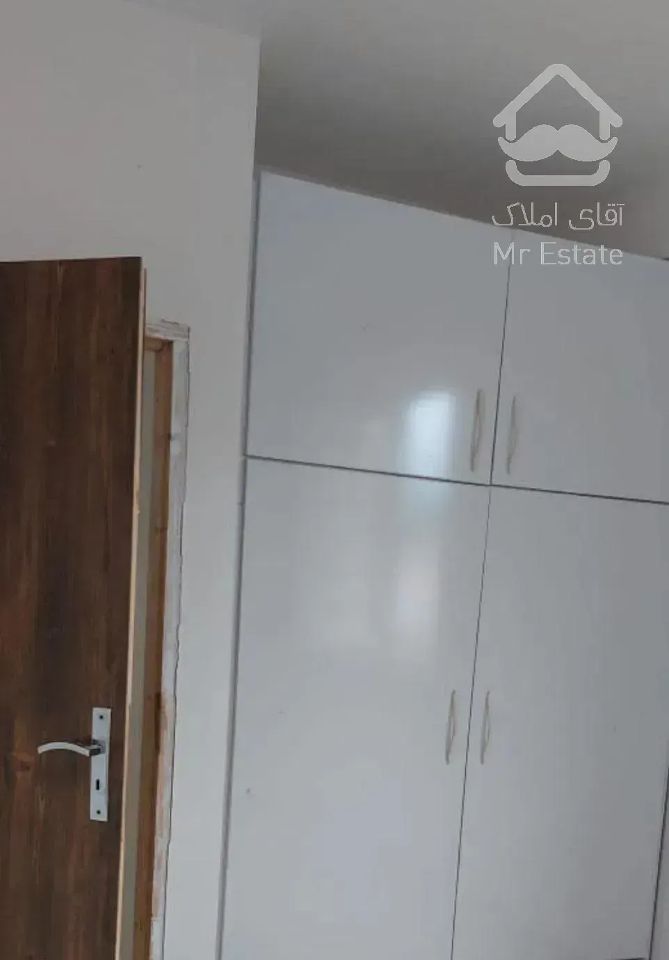 واحد ۱۰۰متری نوساز