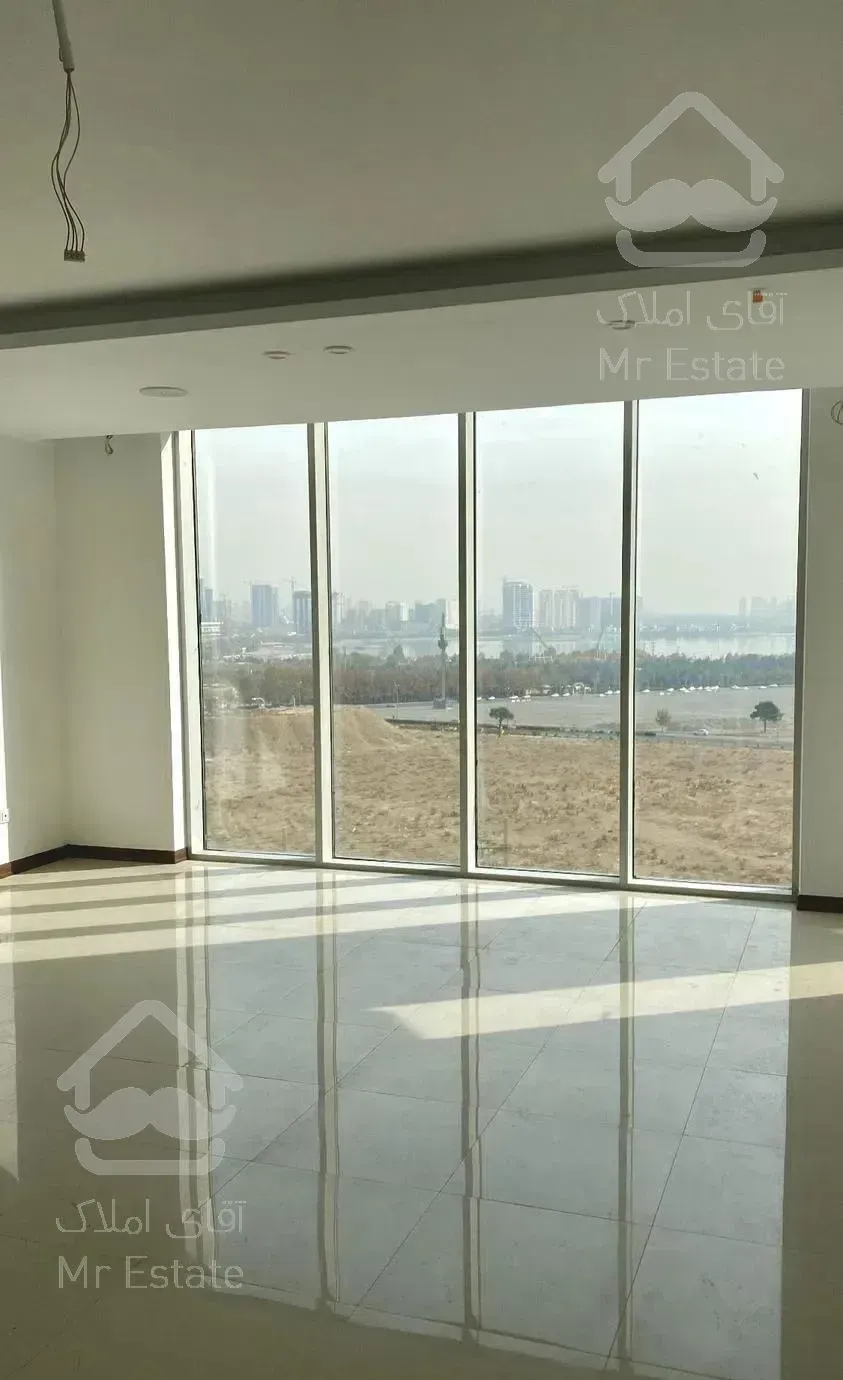 ۱۶۰متر۳خواب مشاعات آبی روف گاردن دریاچه چیتگر