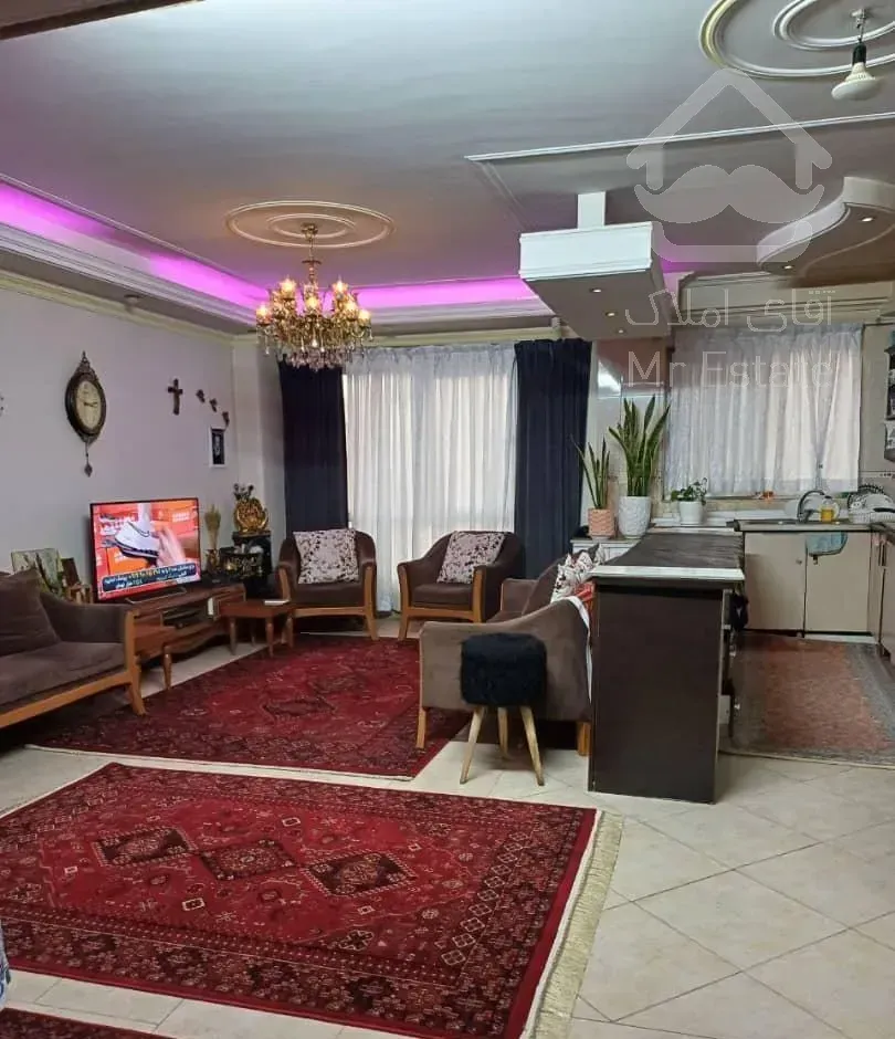 فروش آپارتمان ۵۶ متری /  نصرت / جمالزاده شمالی