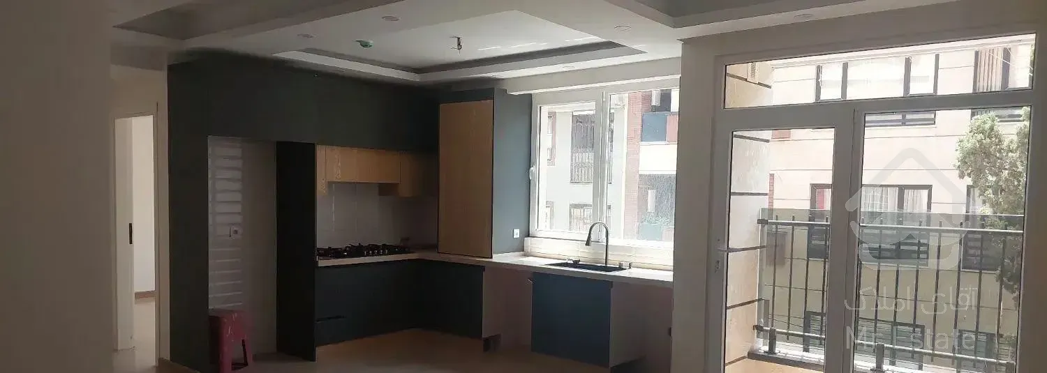 فروش آپارتمان ۸۰ متری ۲ خوابه در قزل قلعه