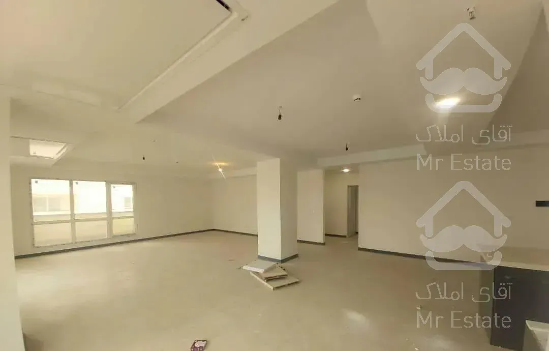 ۱۸۰متر کلیدنخورده ۳خواب،چشم انداز دریاچه و کوهستان