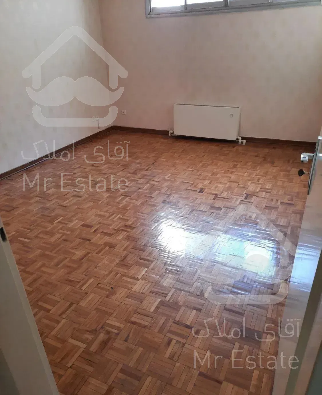 آپارتمان ۱۳۰ متر دو خوابه