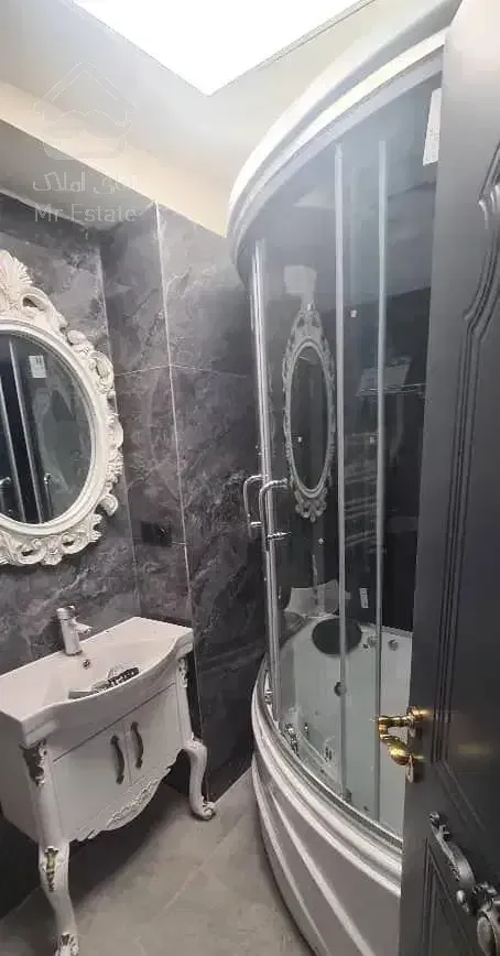 130متر آپارتمان 3خوابه کلید نخورده/میدان سما