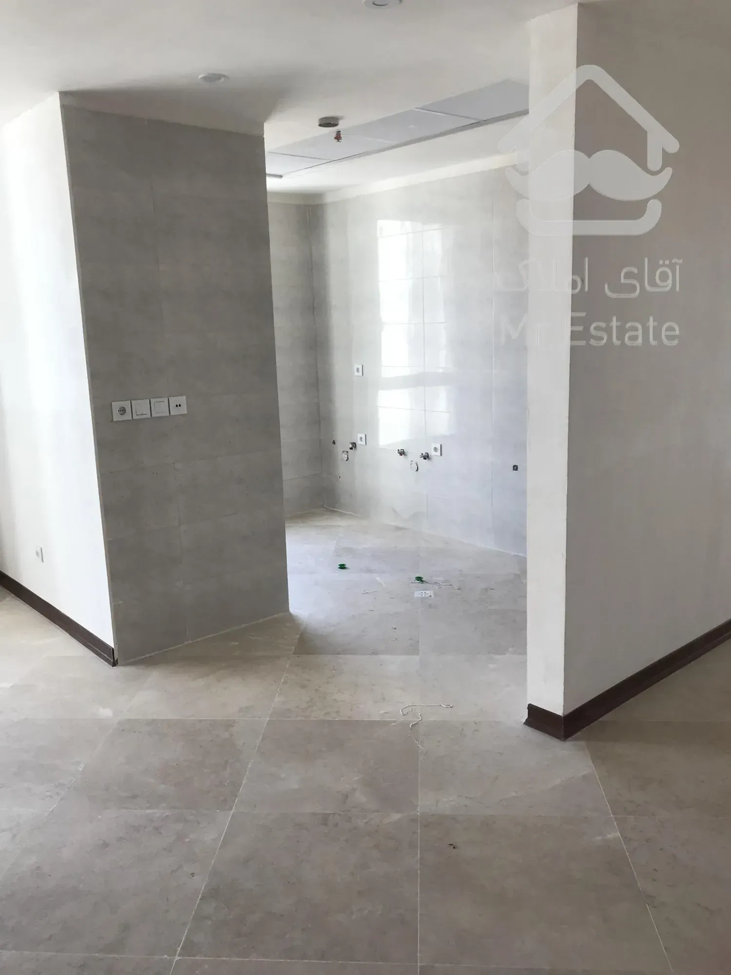 ۱۰۵ متر کلید نخورده در دریاچه