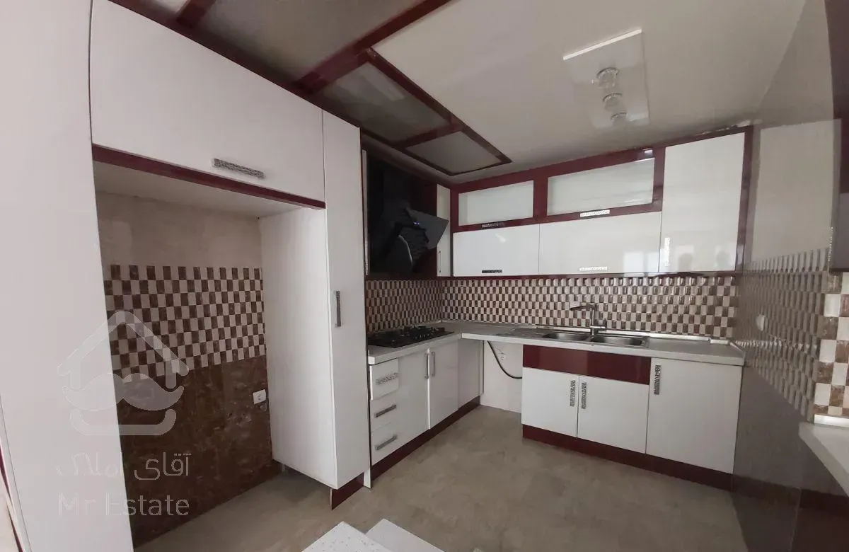 ستارخان پاتریس آپارتمان ۱۱۲ متر فول امکانات