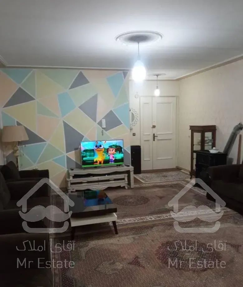 اپارتمان ۶۴ متری خوش نقشه نورگیر