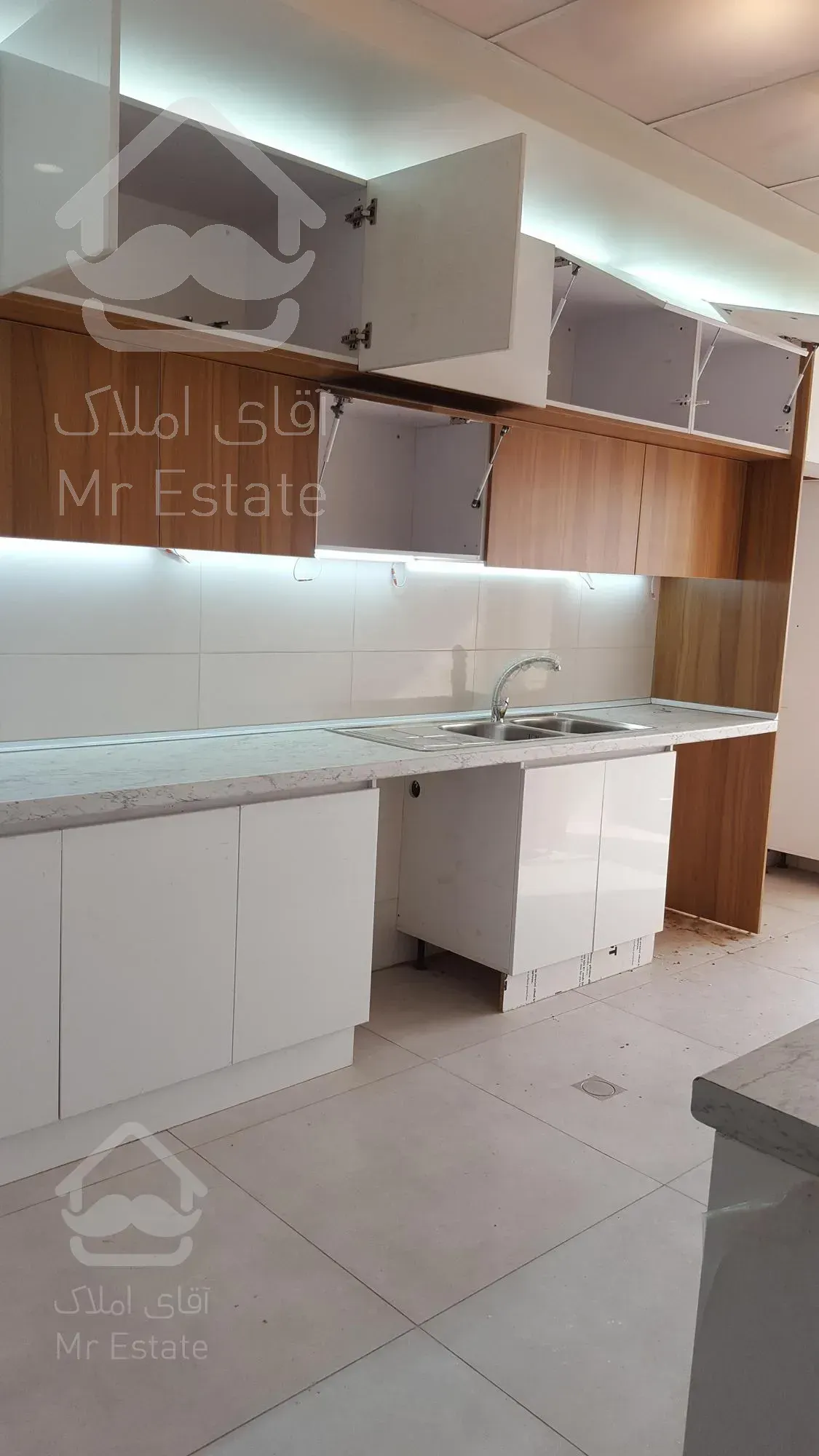 ۱۶۰ متری /مروارید شهر/اکازیون