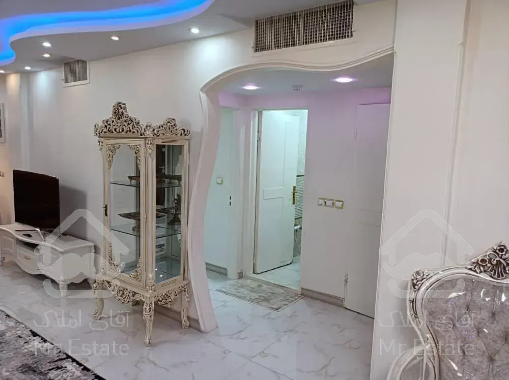 آپارتمان مبله ۱۱۰ متری واقع در سعادت آباد