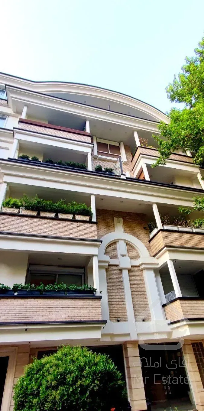 فروش آپارتمان135متری2خوابه در کامرانیه ویو ابدی