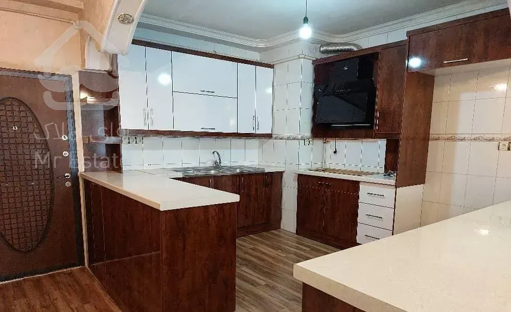 فروش اپارتمان زیتون کارمندی خ حجت بین زیباوزهره