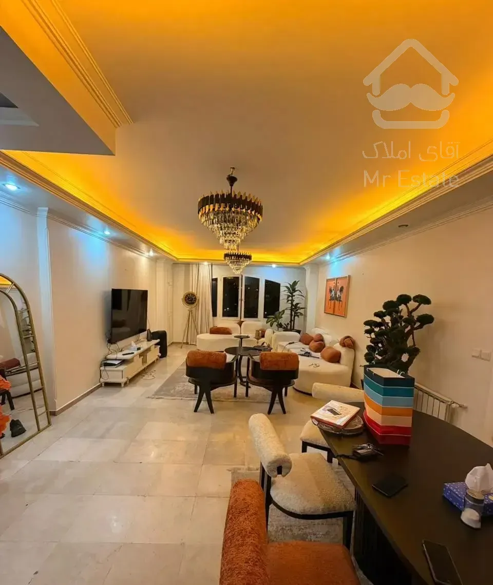 ۱۰۰متر /دو خواب /گلزار  /هلو