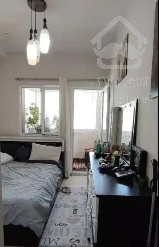 87متر/ سالن و اتاق ها رو به آفتاب/ سرمایه گذاری