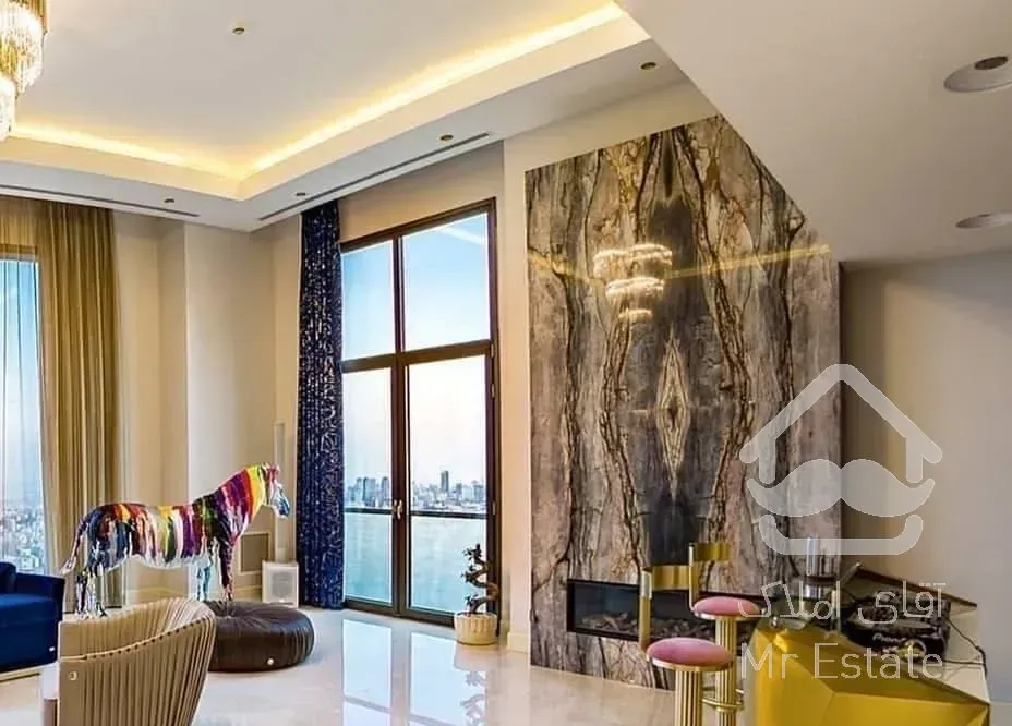 فرشته 270 متر، طبقه 15، 80 متر تراس، جنب سفارت