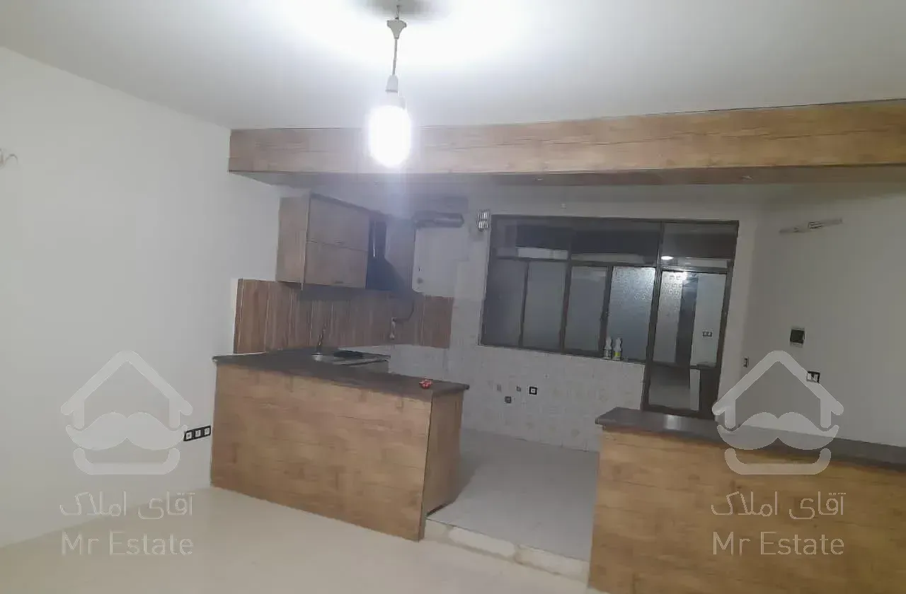 ۷۵ متری با پارکینگ و آسانسور ( اندیشه ۷۹ مشکینی )