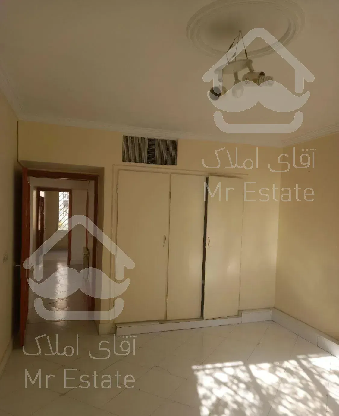 ۱۴۷ متر ۳ خواب تک واحدی مستر دار