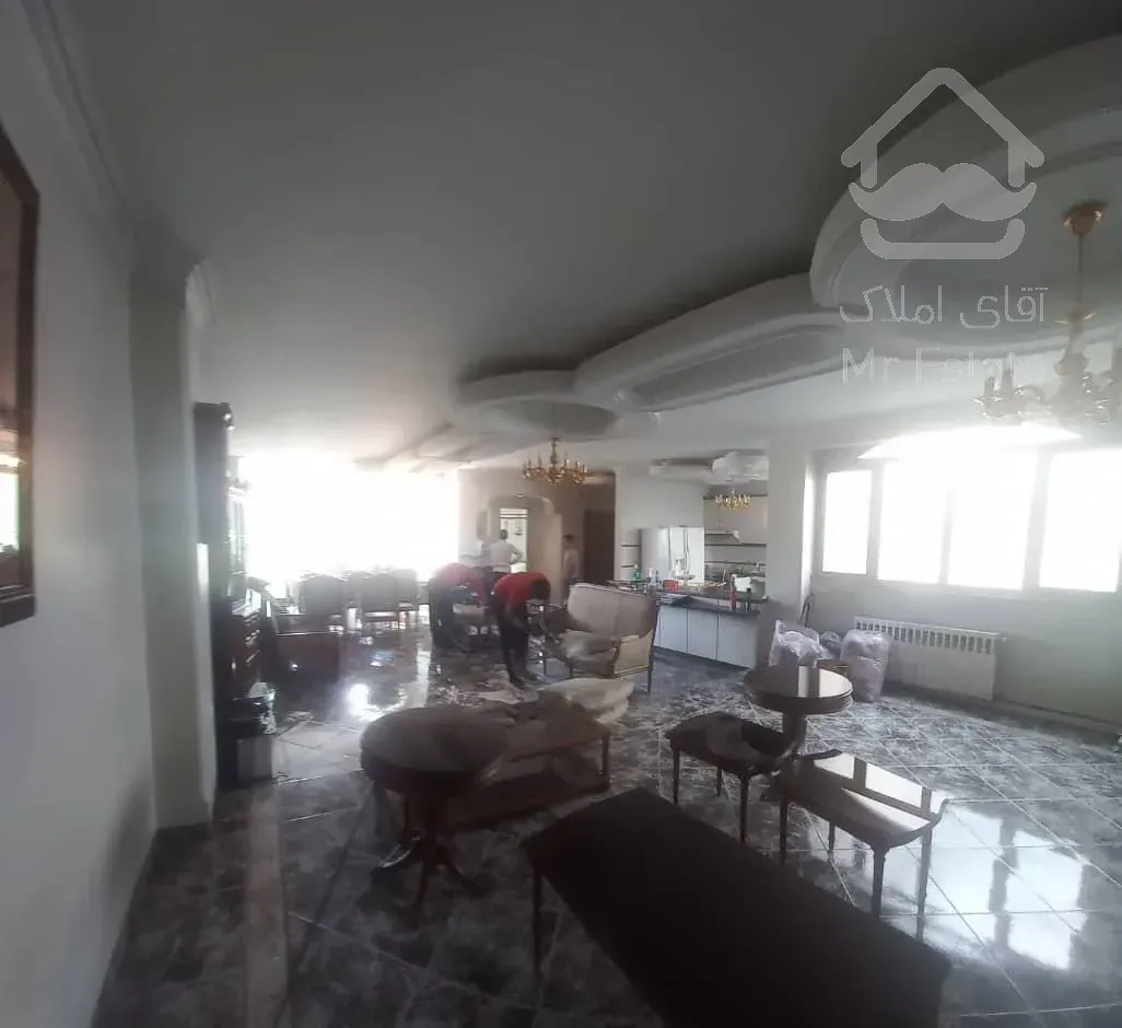 واحد ۱۷۵متری خیابان الهیه/صدر