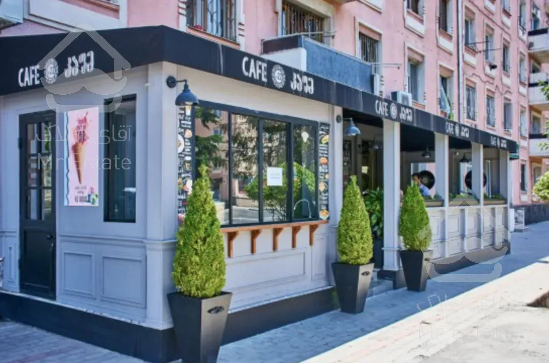 خرید و فروش مستغلات جمهوری ۱۵۰ متر مستغلات تجاری نبش باستان