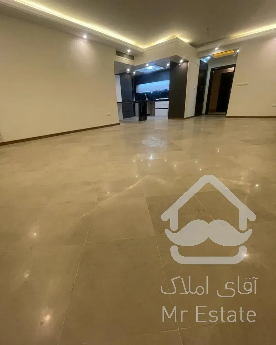 فروش آپارتمان ۲خوابه//نوساز//۲ عدد پارکینگ