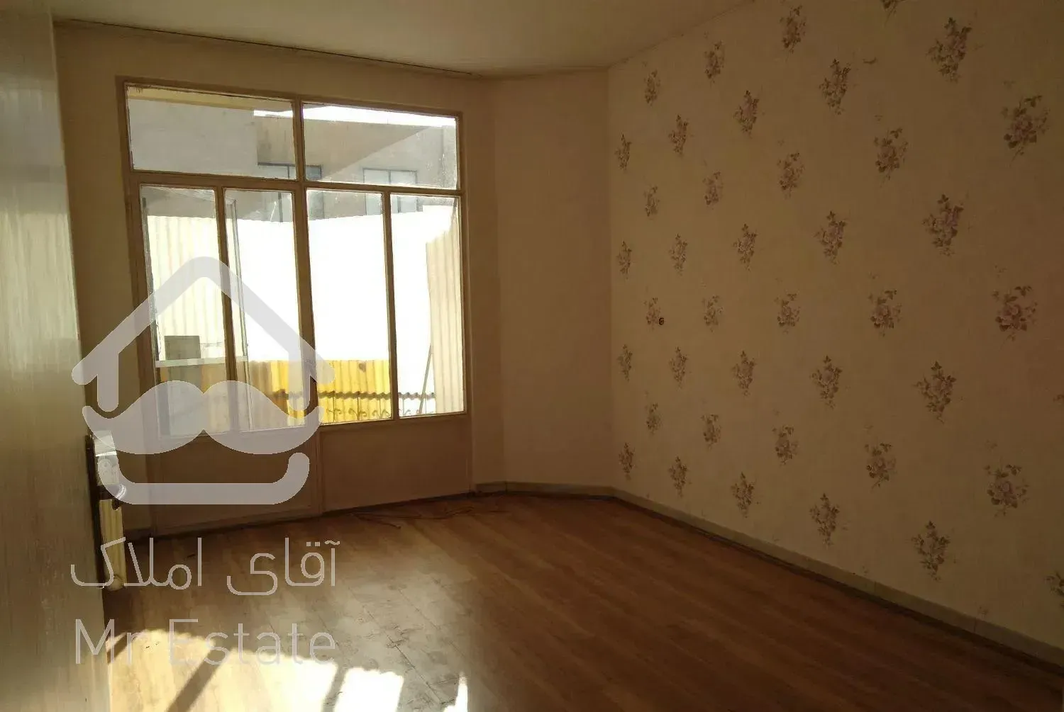 جمالزاده شمالی ۱۱۵ متر ۲ خواب