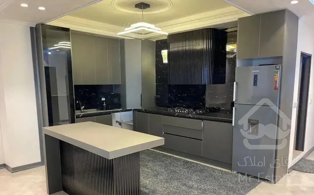 ۱۱۰متر تکواحدی مدرن ساحلی با دید کامل دریا