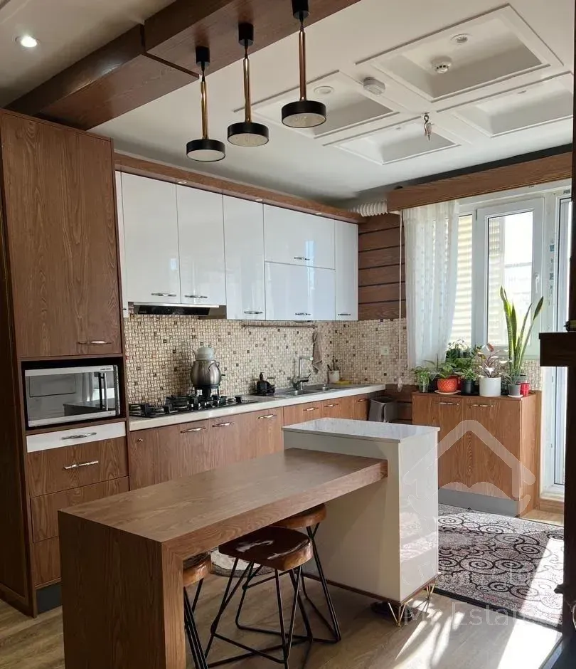 نصر/ ۱۰۹ متر ۲ خواب ، ۲ سال ساخت ، فول امکانات