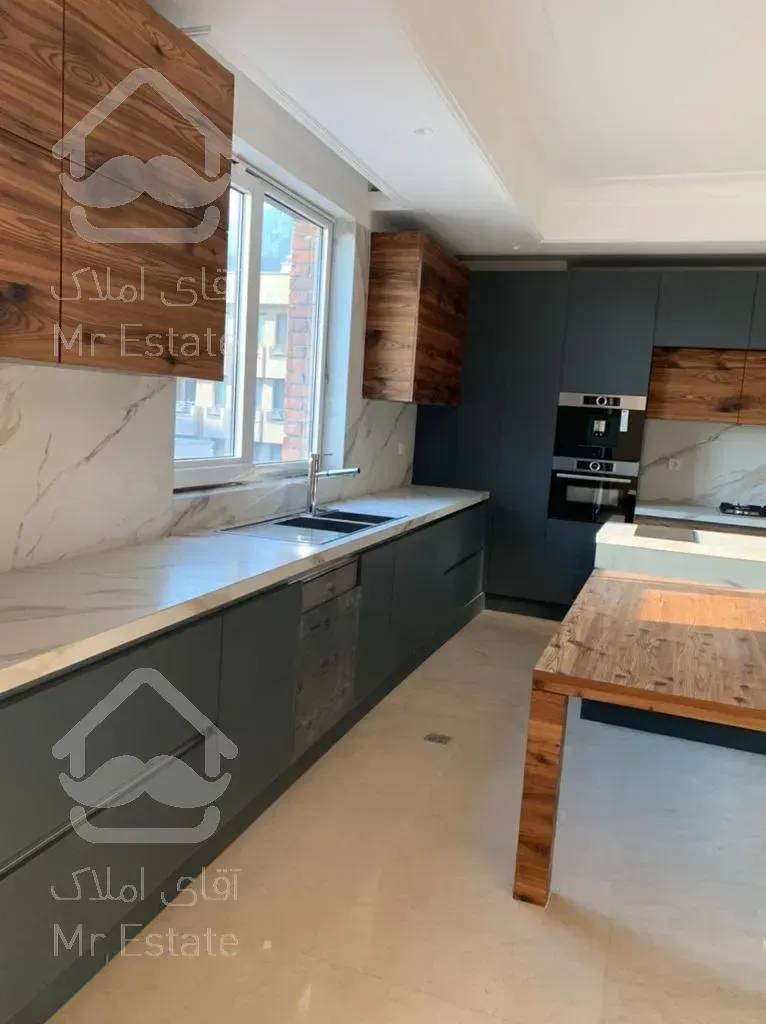 اجاره و رهن آپارتمان زعفرانیه 280  متر شیک