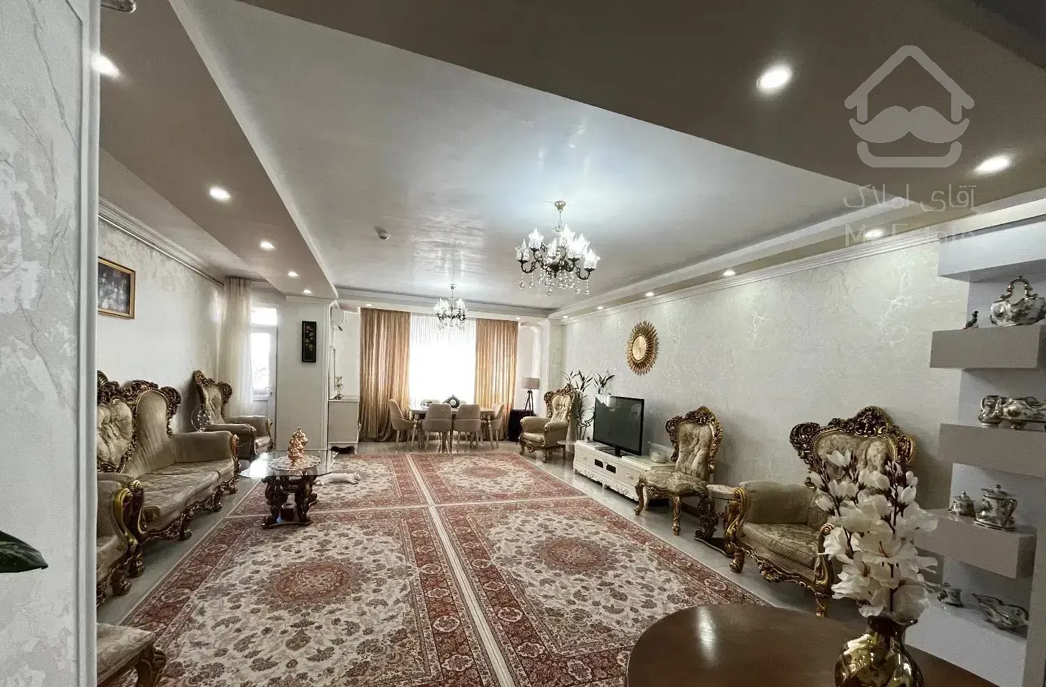 اپارتمان طبقه سوم