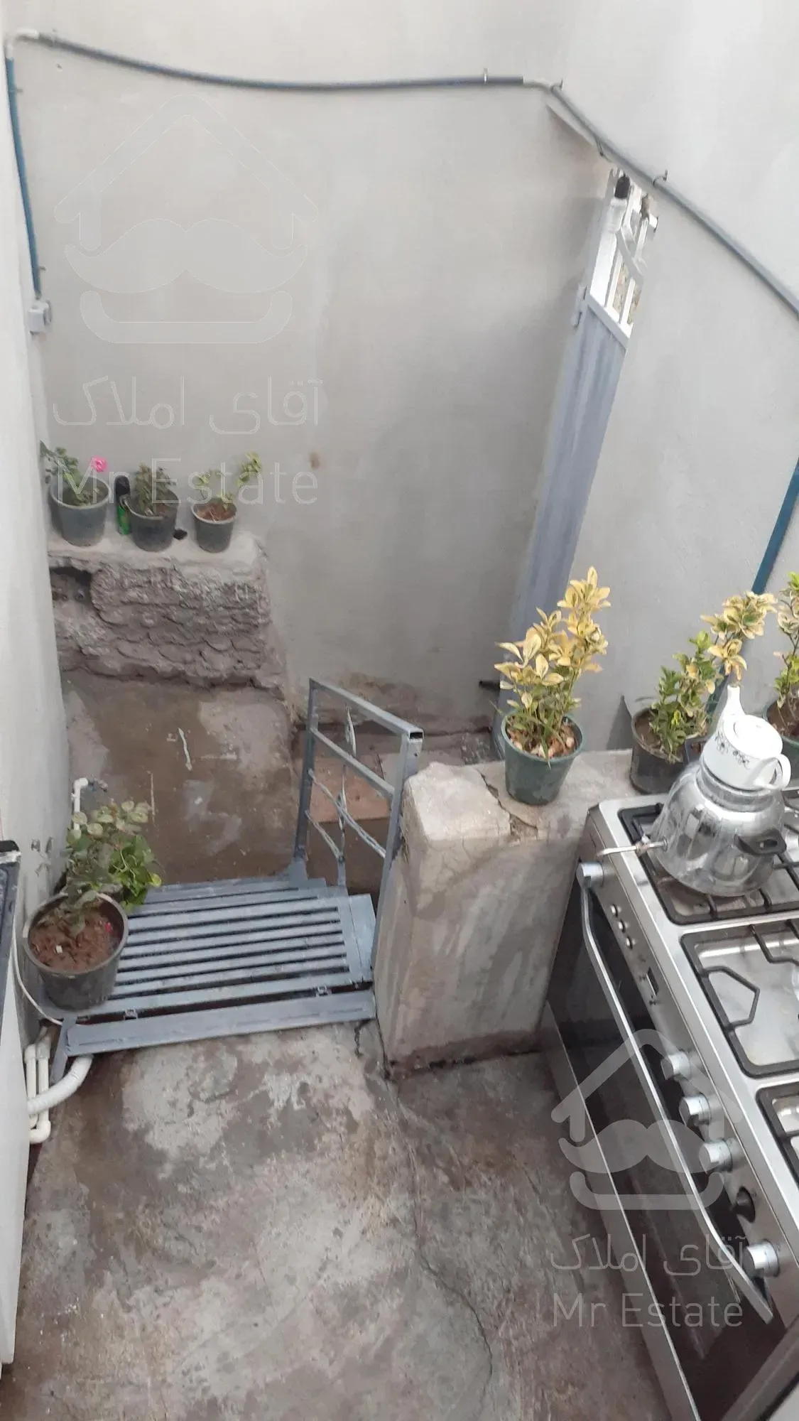 خاه یا انباری ۴۰مترط دردماوند