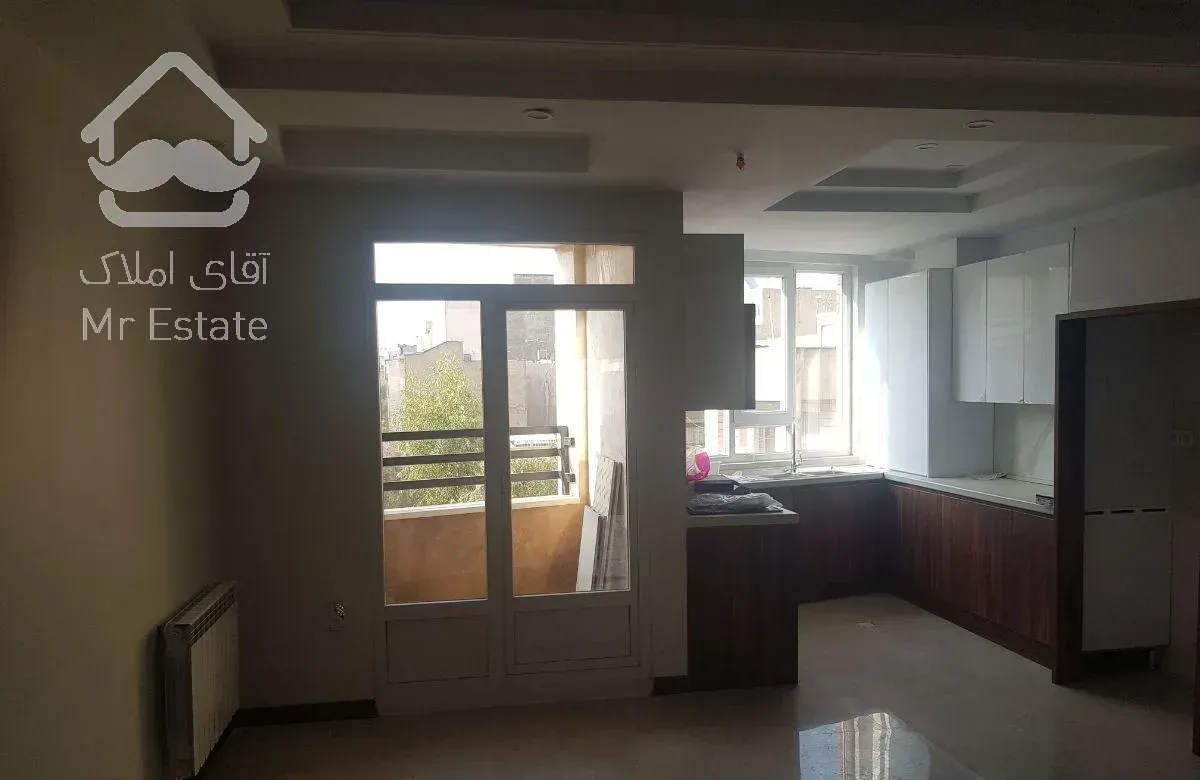 93متر دو خوابه