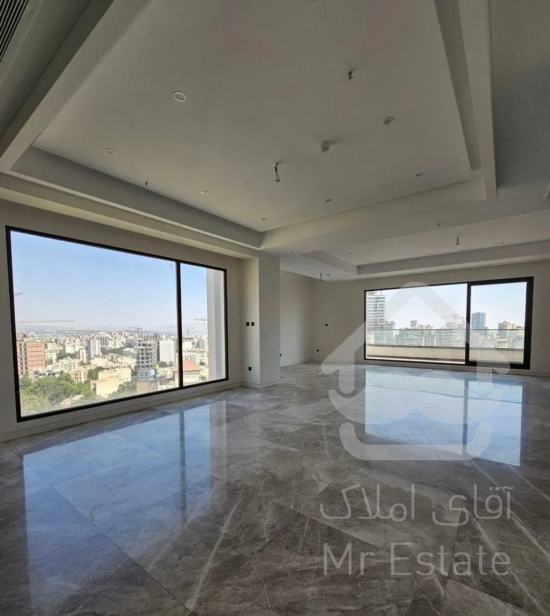 فروش آپارتمان ۲۷۰ متری ویوبدون مشرف / زیرقیمت