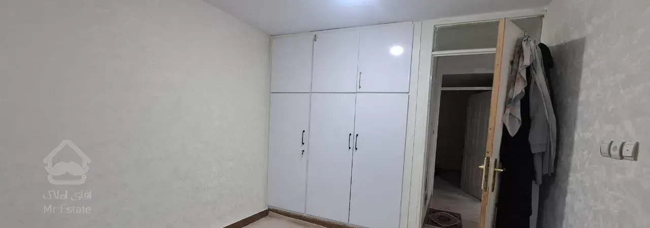 رهن آپارتمان ۷۵ متری ۲ خوابه همکف.