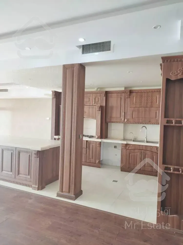 بوکان ۲۱۰ متر آپارتمان ویو کل تهران و کوههای شمیران