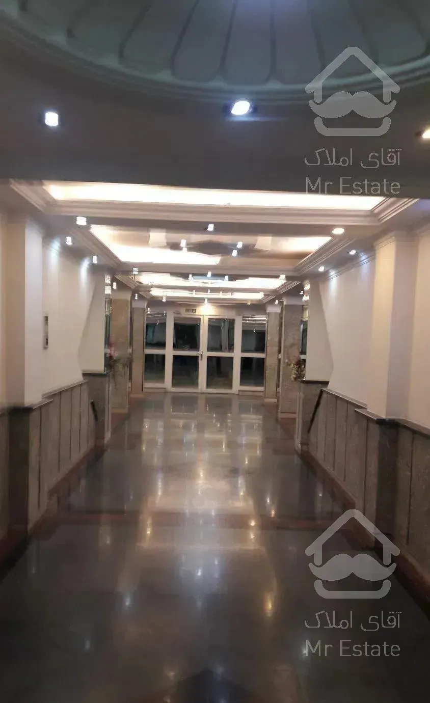 برج زیتون،طبقه۱۱