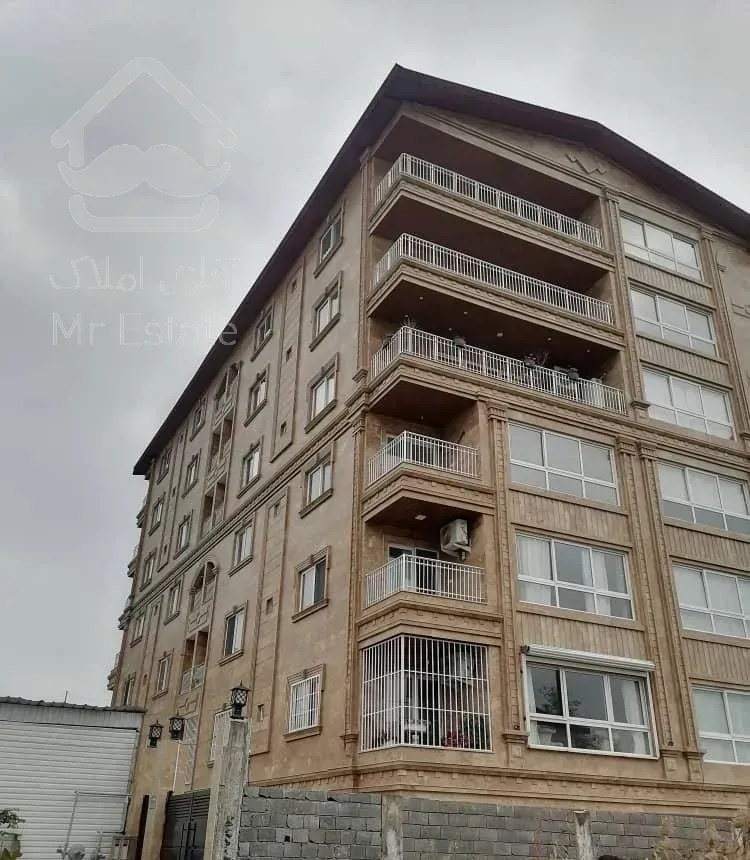 فروش آپارتمان ۱۰۰ متری ۲ خوابه واقع در شمع ساحل