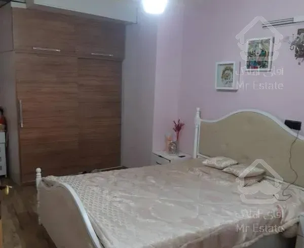 ۹۵ متری.همکف. فول امکانات.خیبان دقیقی