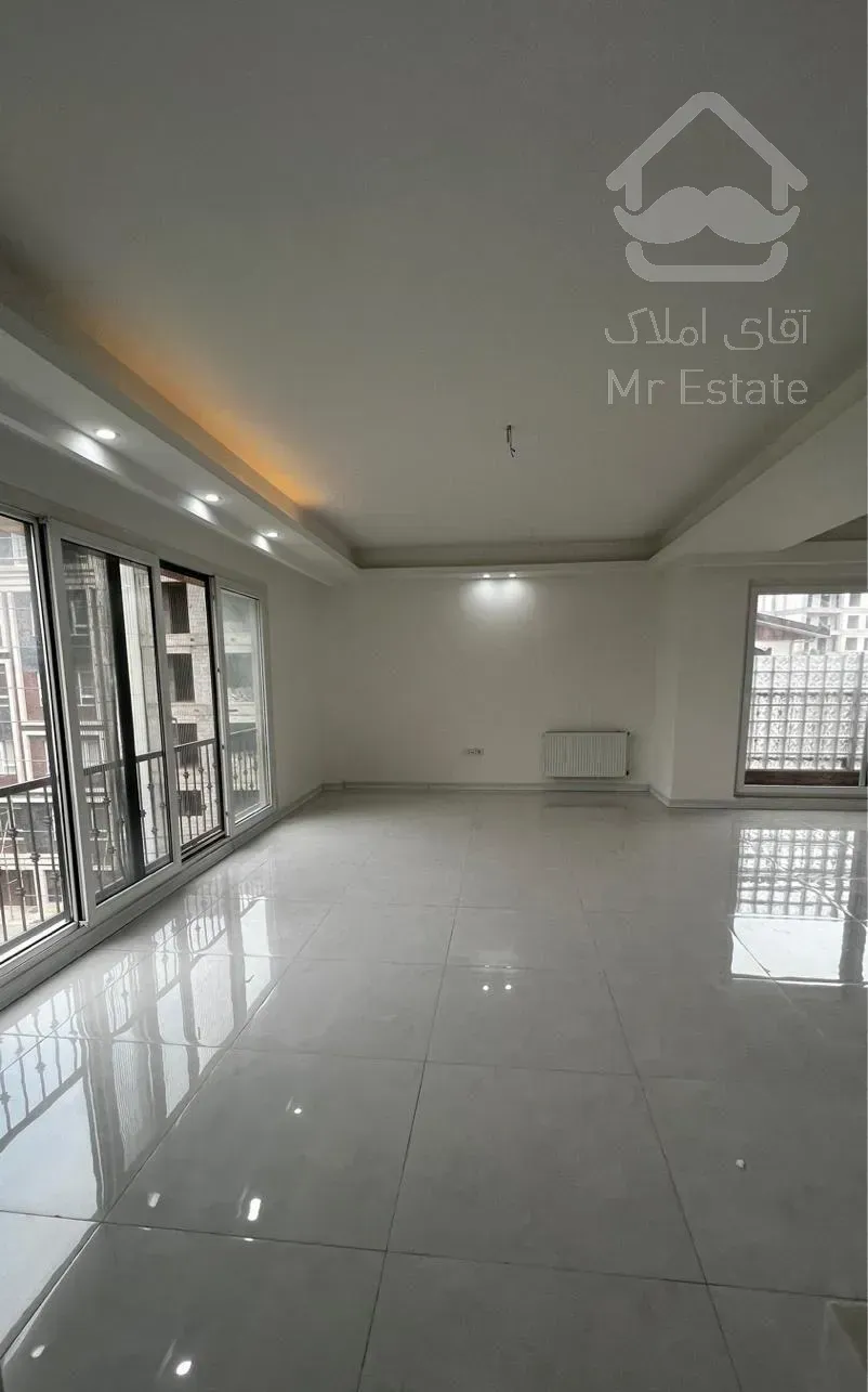 آپارتمان ۱۶۰متر،نوساز، رادیودریا