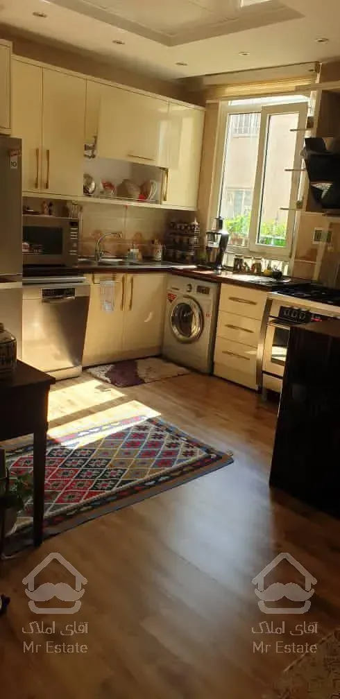 ۷۹متر دوخواب با پارکینگ در پونک