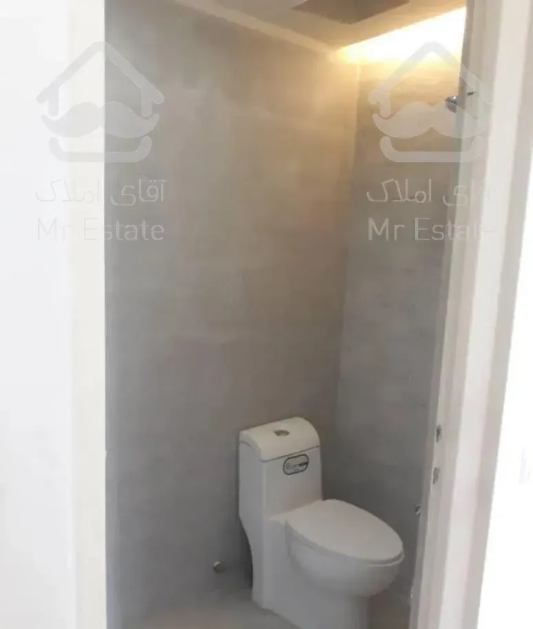 ۸۷ متر ۲ خوابه فول شاهین شمالی ۲ ساله