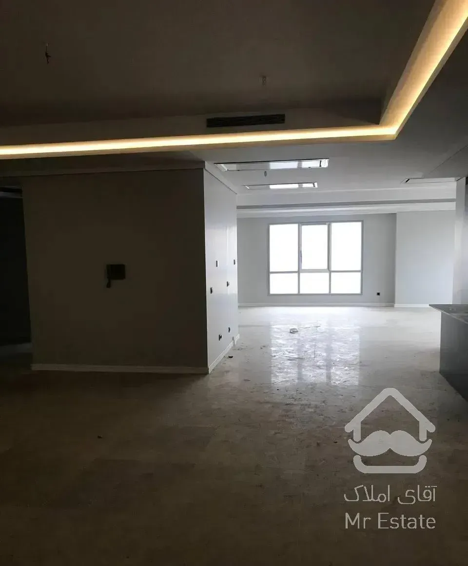 برج باغ ۲۹۰ متری