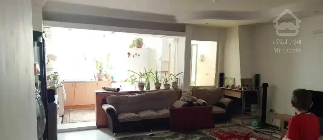 آپارتمان همکف شکار در صیاد شیرازی / حیاط اختصاصی