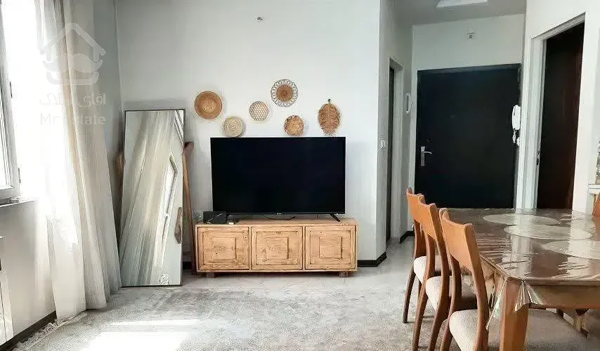 ۶۱ متری  فول امکانات قیمت باپارکینگ در زیباجنوبی