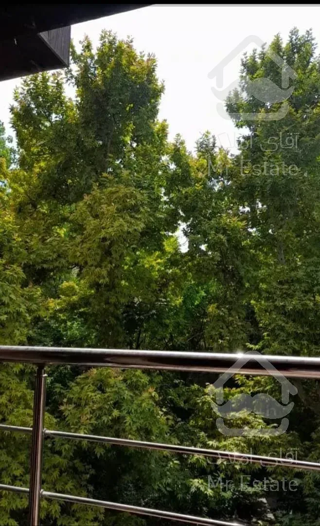 فروش۲۰۳متر خ سپند. دو پارکینگ. پلان مجزا. ویو باغ ویلا