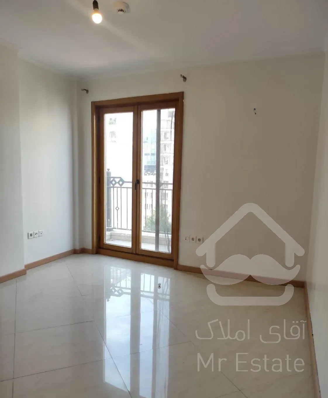 76 متر قنات کوثر / موقعیت اداری / سرمایه گذاری