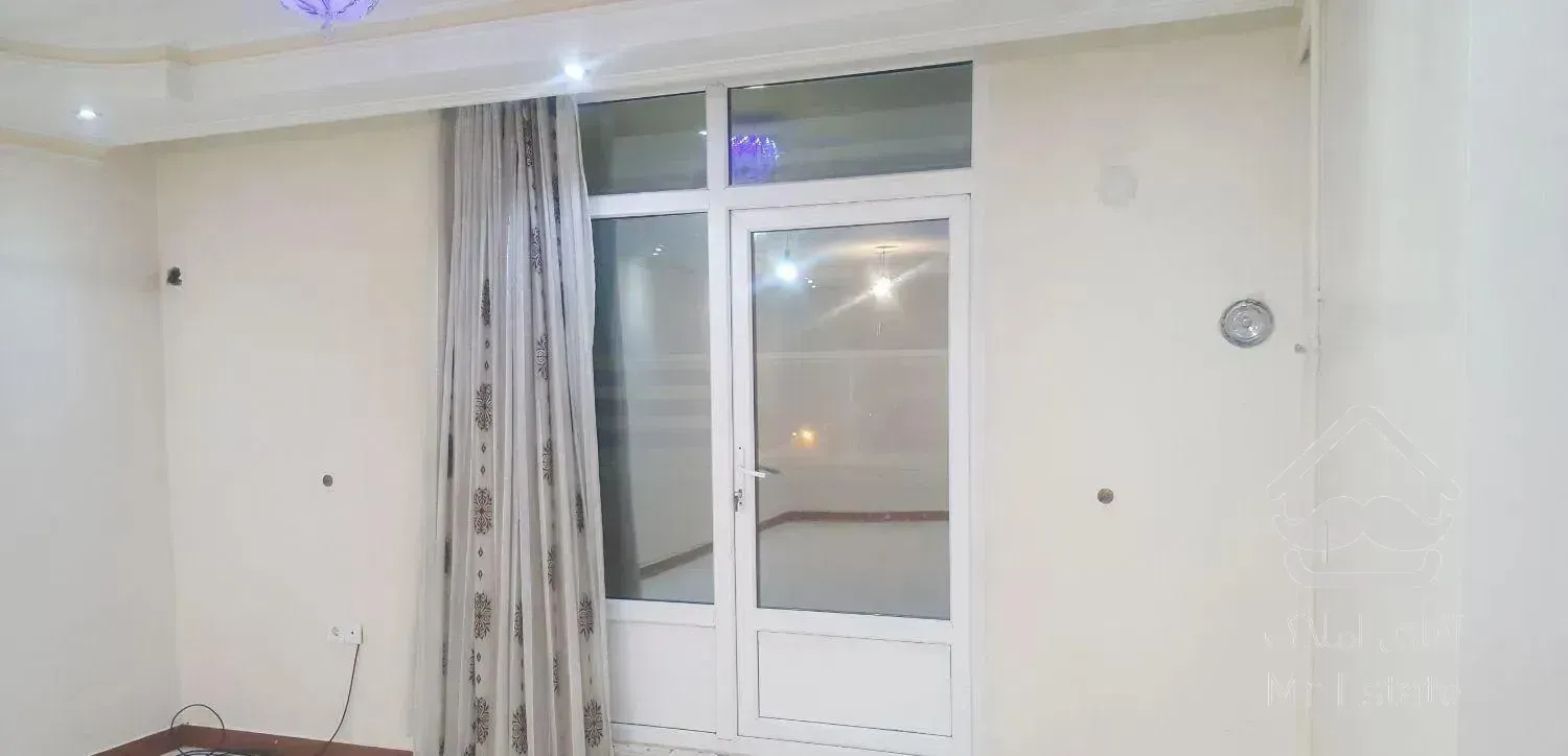 آپارتمان      مسکونی