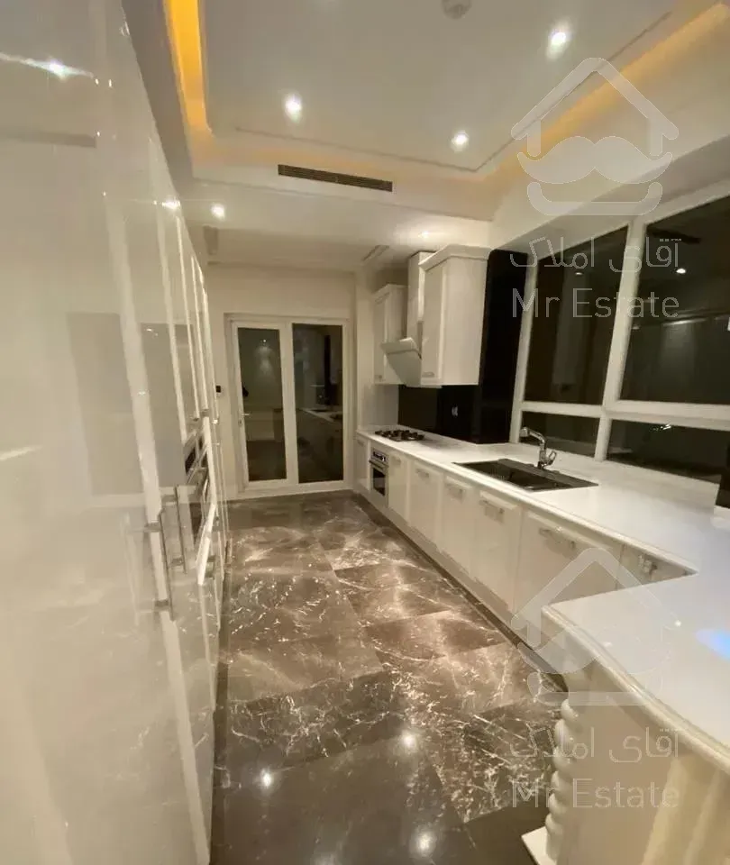 کامرانیه ۱۶۰متر فول مشاعات