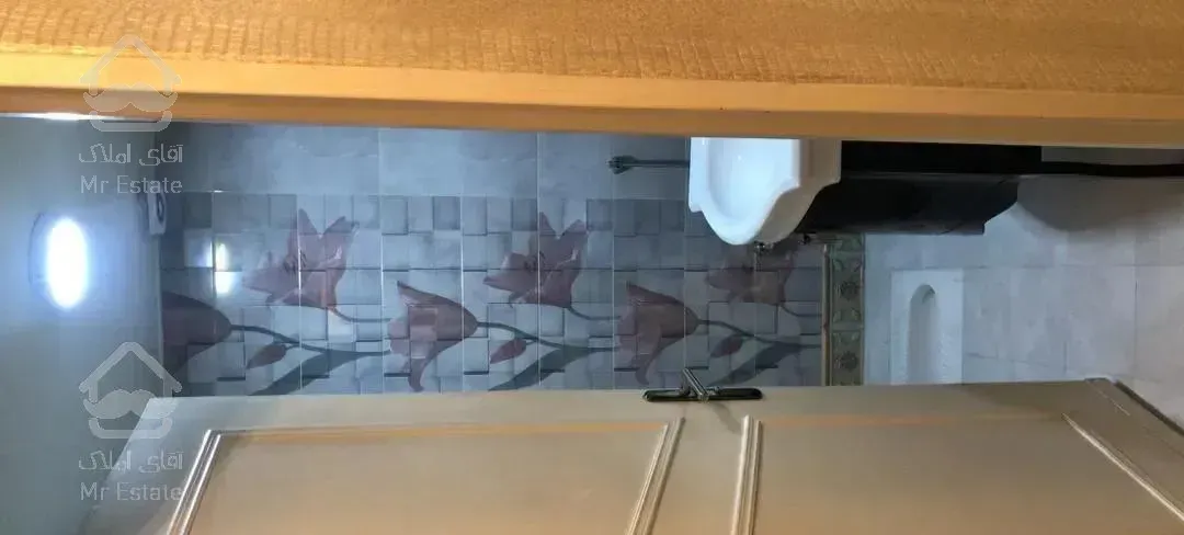 ۱۷۵ متر، ۳ خواب، دروس،