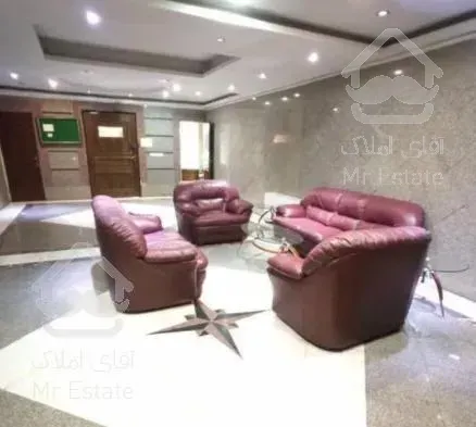 صرافهای شمالی - ۱۴۰ متر- ۱۵ متر پاسیو اختصاصی