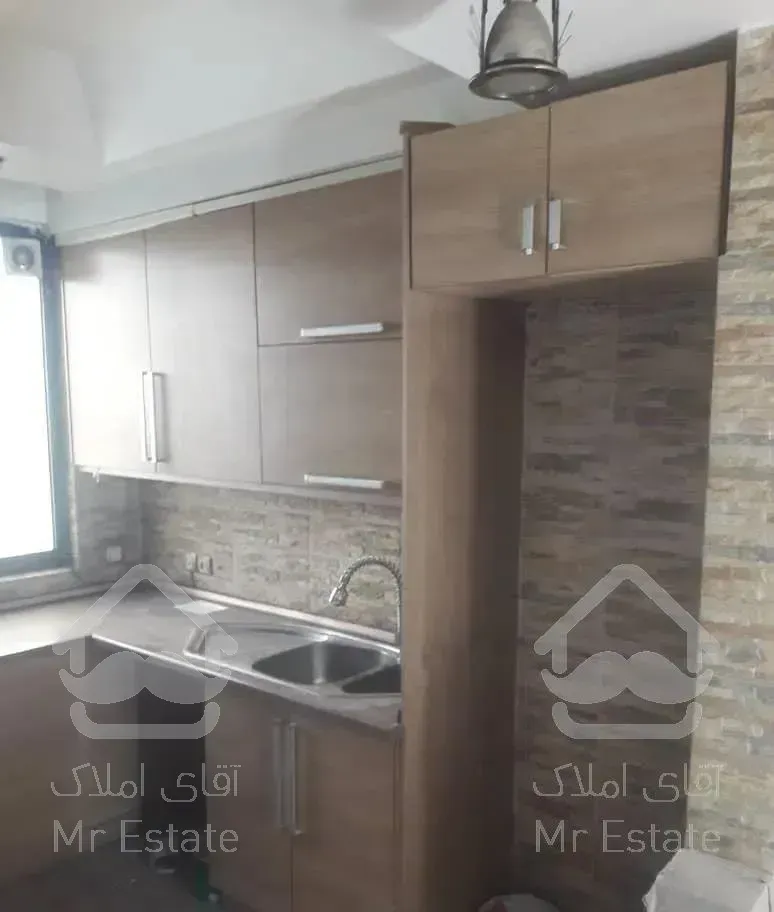 72متر.بالاترپل سیدخندان. طبقه اول