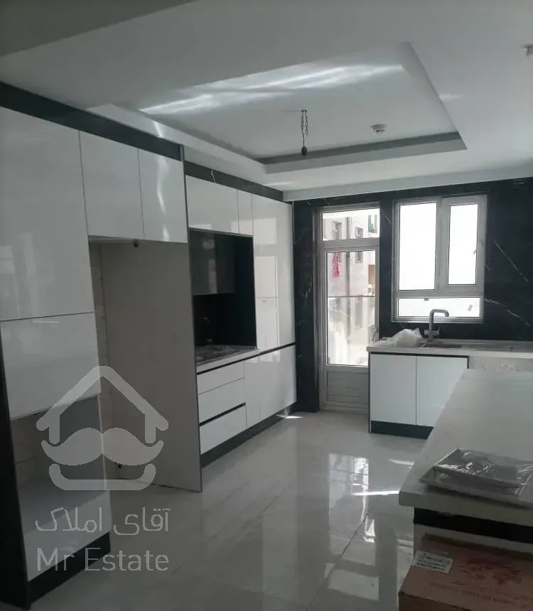 فروش آپارتمان ۱۱۰ متری ۲ خوابه (نوساز) تک واحدی