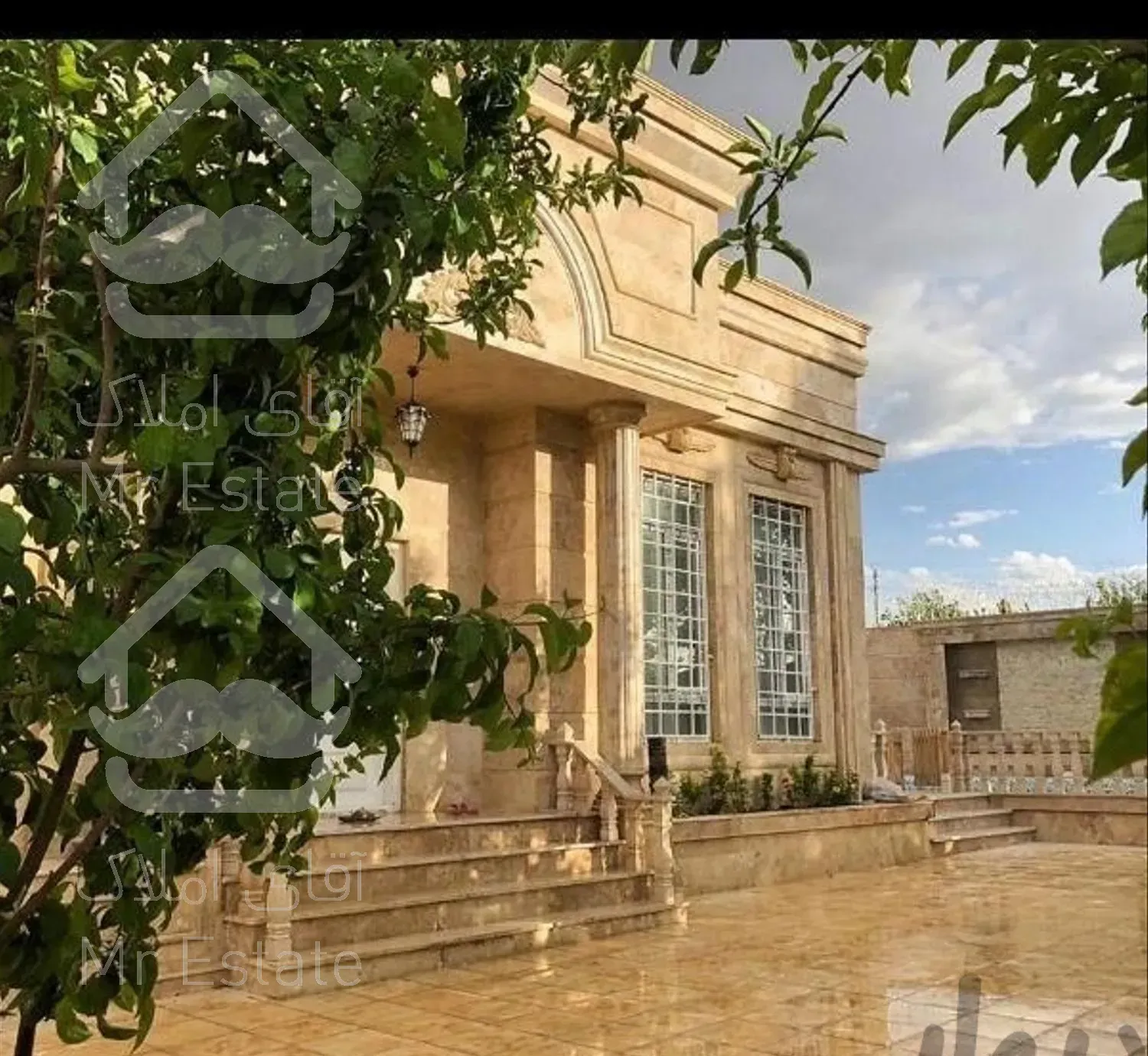 ویلایی خرید داریم در وکیل اباد